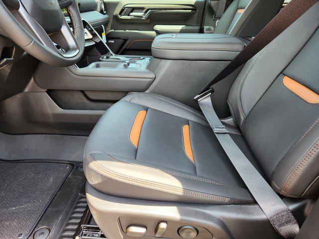 Photo of 2025 Volcanic Red Tintcoat GMC Sierra 2500