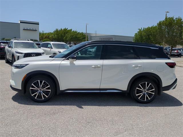 Photo of 2025 Majestic White INFINITI QX60