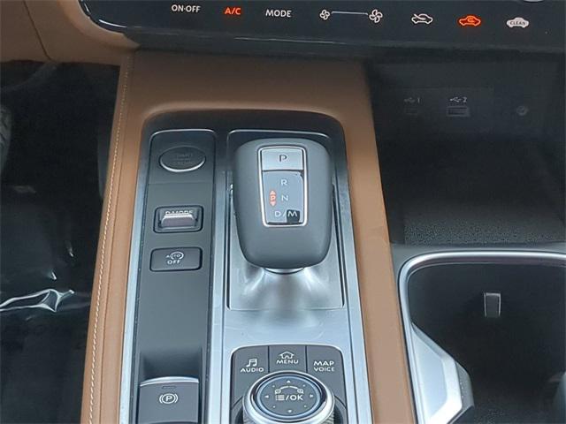 Photo of 2025 Majestic White INFINITI QX60