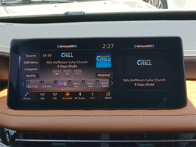 Photo of 2025 Majestic White INFINITI QX60
