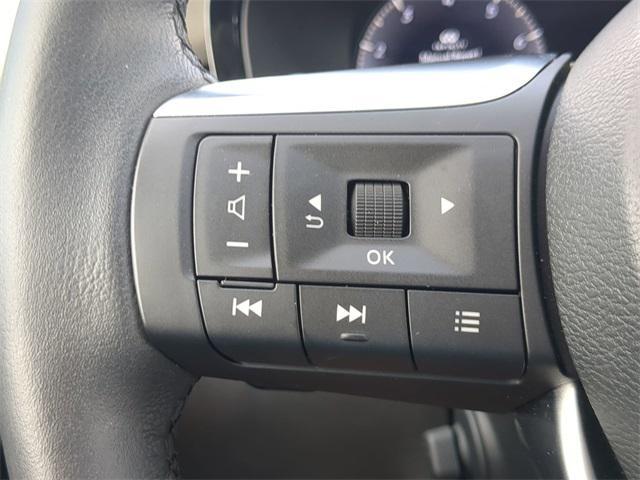 Photo of 2024 Majestic White INFINITI QX60