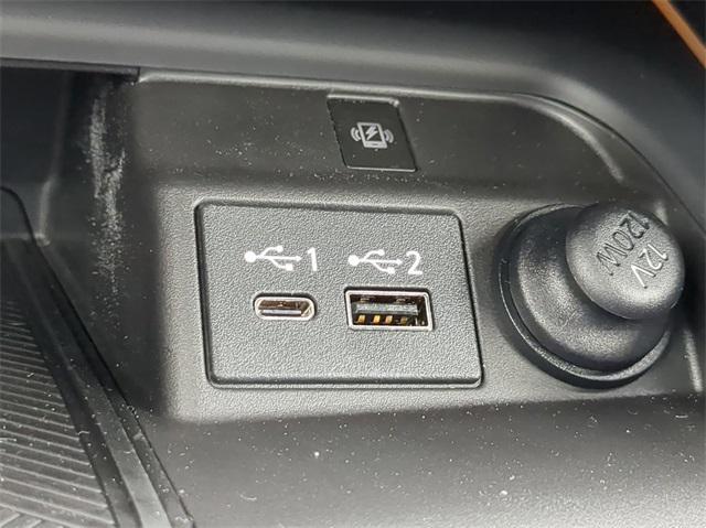 Photo of 2025 Obsidian INFINITI QX50