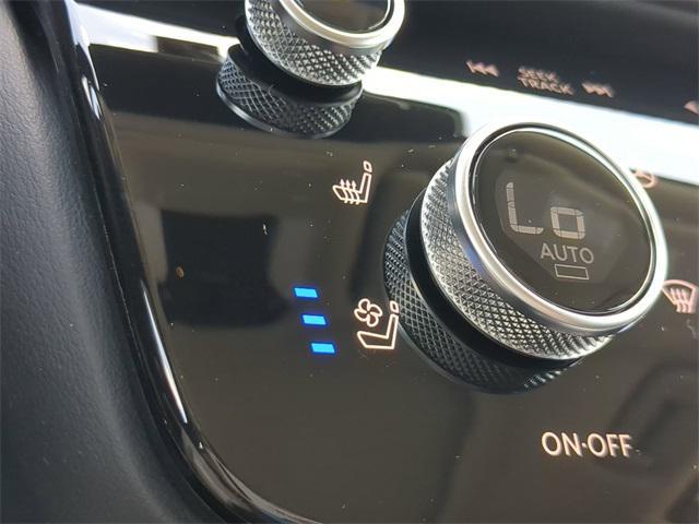 Photo of 2025 Graphite INFINITI QX60