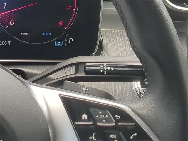 Photo of 2024 Polar White Mercedes-Benz C-Class