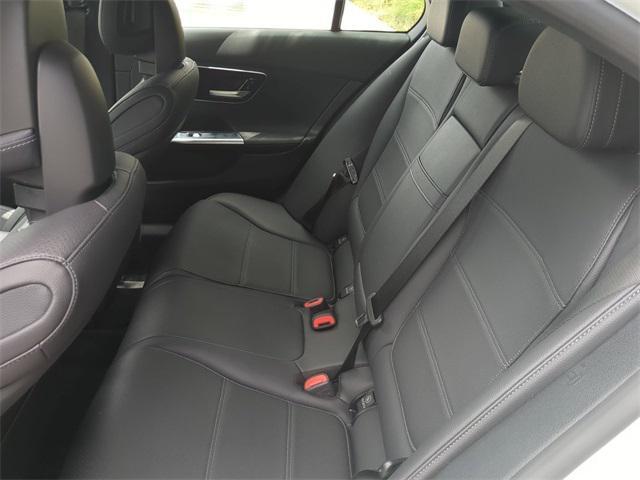 Photo of 2024 Polar White Mercedes-Benz C-Class