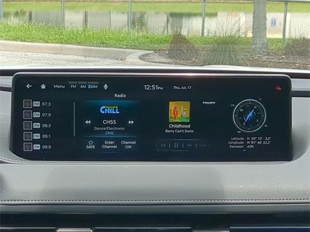 Photo of 2024 Alta White Genesis G80