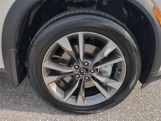 Photo of 2025 Majestic INFINITI QX60