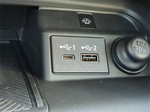 Photo of 2025 Obsidian INFINITI QX50