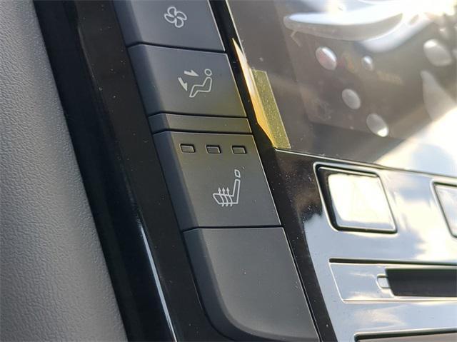 Photo of 2025 Obsidian INFINITI QX50