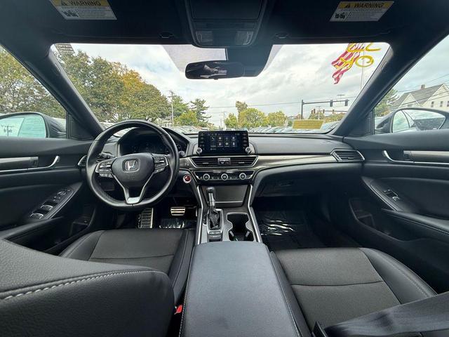 Photo of 2022 Sonic Gray Pearl Honda Accord