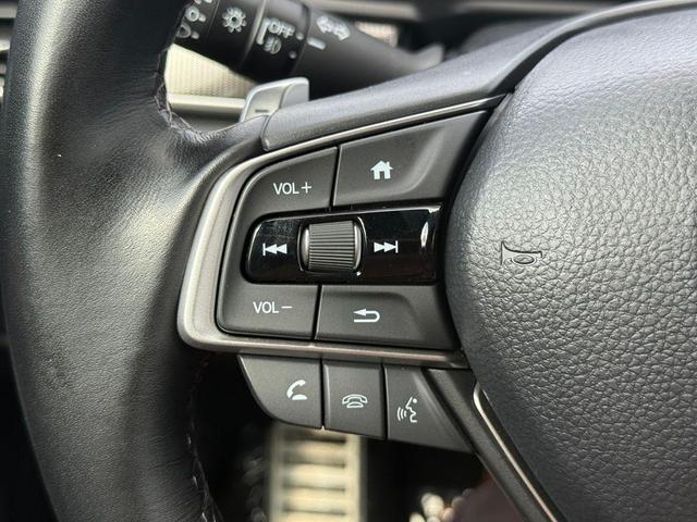 Photo of 2022 Sonic Gray Pearl Honda Accord