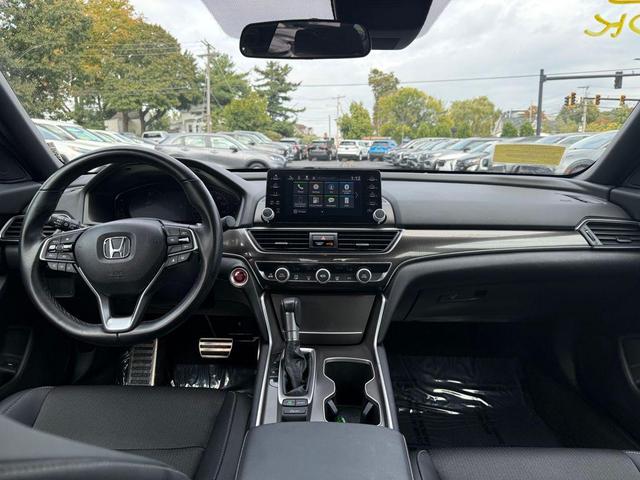 Photo of 2022 Sonic Gray Pearl Honda Accord