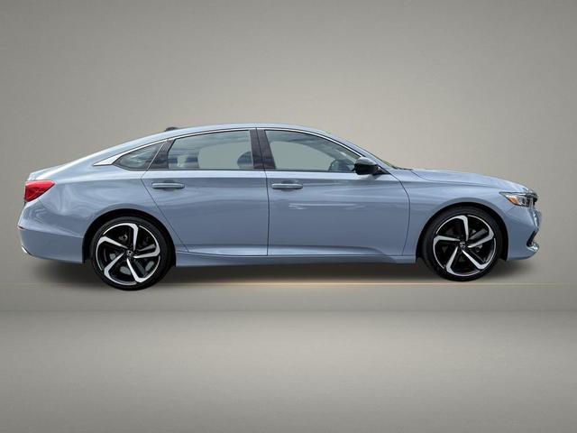 Photo of 2022 Sonic Gray Pearl Honda Accord