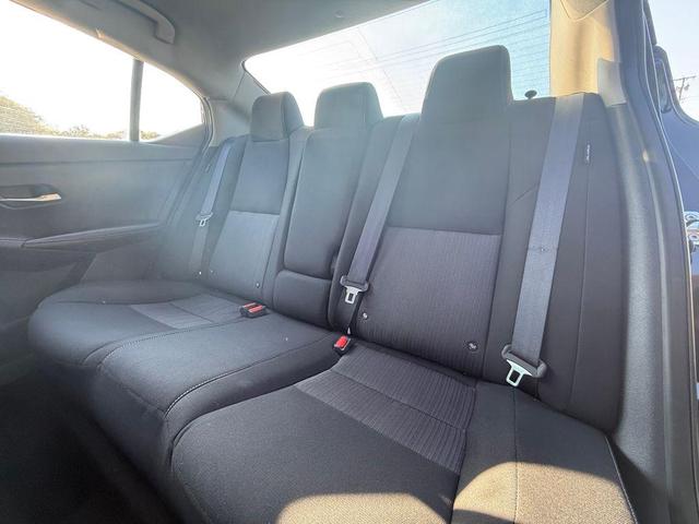 Photo of 2022 Super Black Nissan Sentra