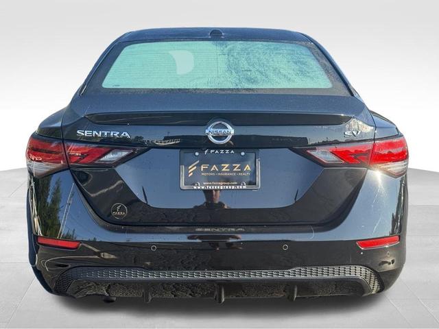 Photo of 2022 Super Black Nissan Sentra
