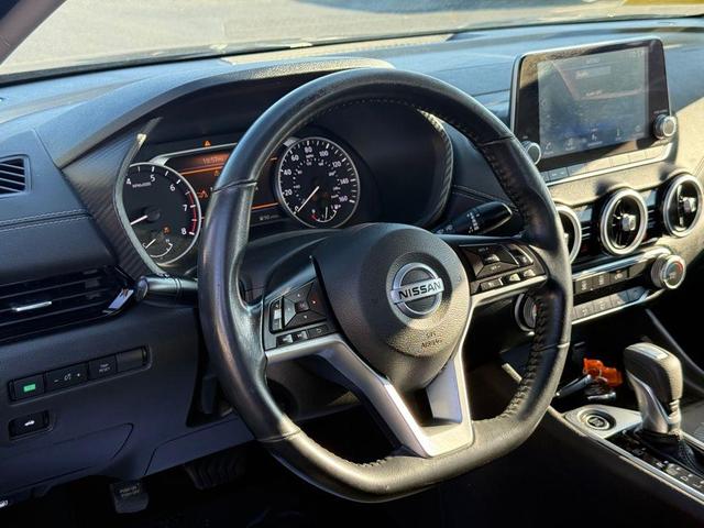 Photo of 2022 Super Black Nissan Sentra
