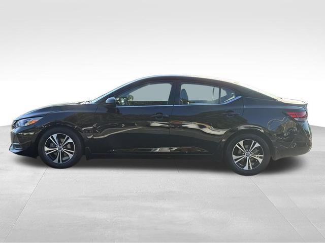 Photo of 2022 Super Black Nissan Sentra