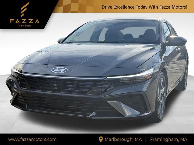 Photo of 2025 Amazon Gray Hyundai ELANTRA