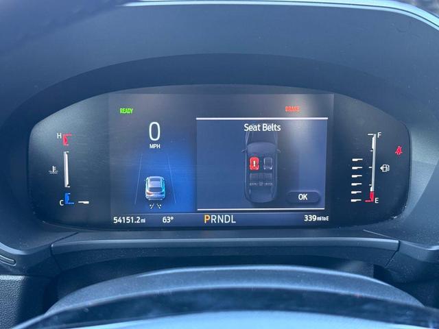 Photo of 2023 Oxford White Ford Escape