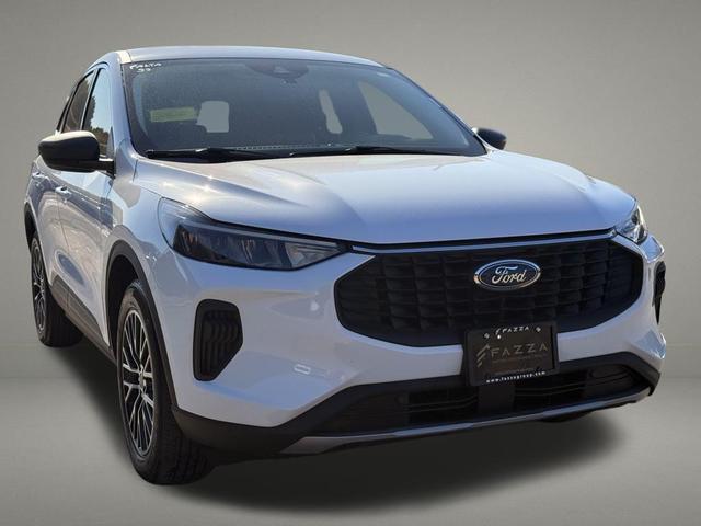 Photo of 2023 Oxford White Ford Escape