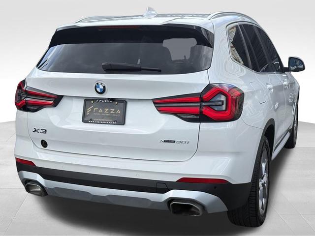 Photo of 2024 White BMW X3