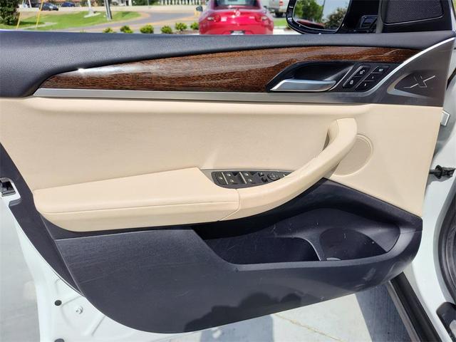 Photo of 2019 Alpine White BMW X3