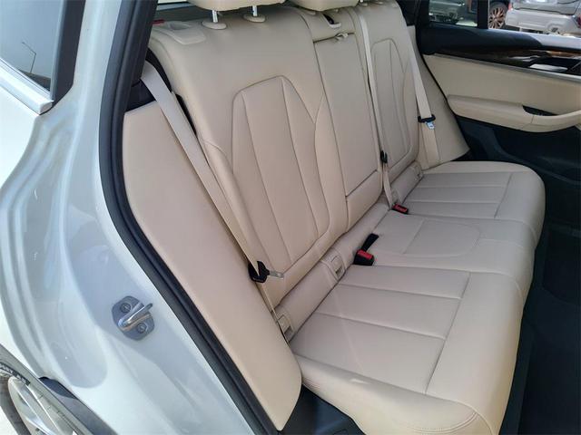 Photo of 2019 Alpine White BMW X3
