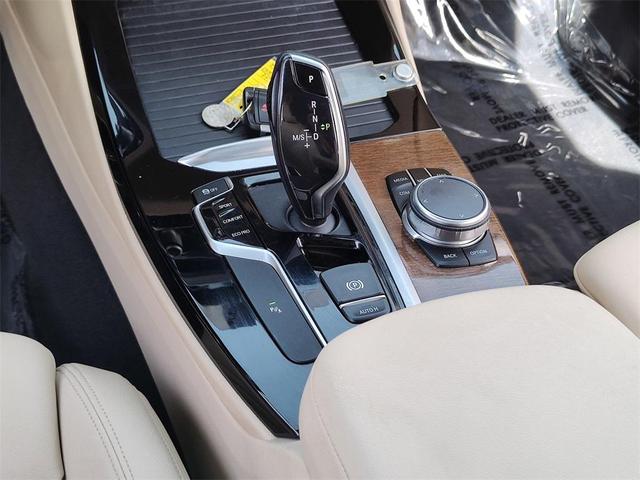 Photo of 2019 Alpine White BMW X3