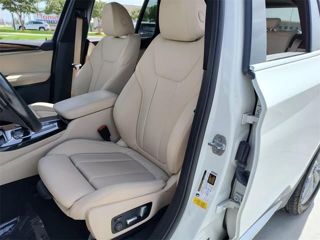 Photo of 2019 Alpine White BMW X3