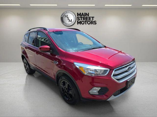 Photo of 2018 Red Ford Escape