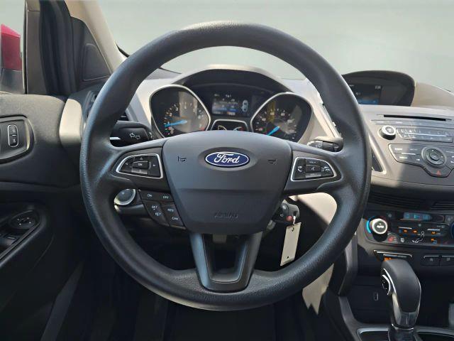 Photo of 2018 Red Ford Escape