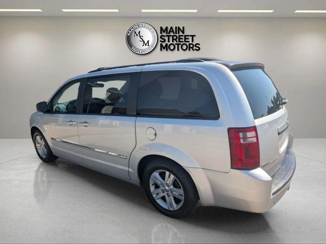 Photo of 2008 Silver Dodge Grand Caravan