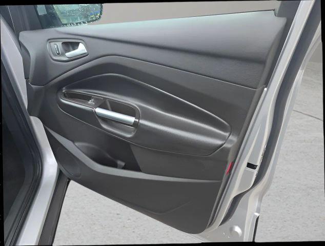Photo of 2019 Silver Ford Escape