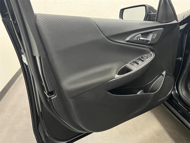 Photo of 2020 Black Metallic Chevrolet Malibu