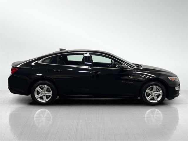 Photo of 2020 Black Metallic Chevrolet Malibu