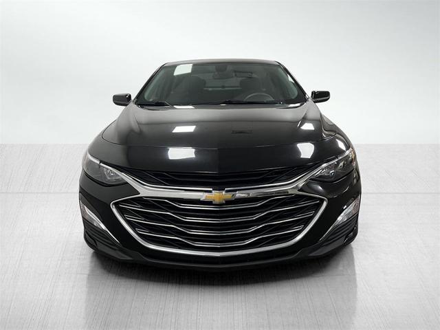 Photo of 2020 Black Metallic Chevrolet Malibu