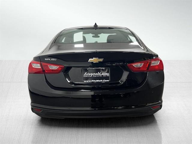 Photo of 2020 Black Metallic Chevrolet Malibu