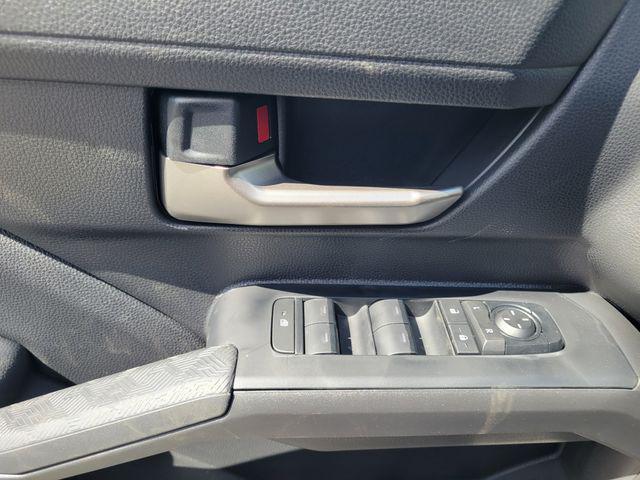 Photo of 2025 Ice Cap Toyota Tacoma
