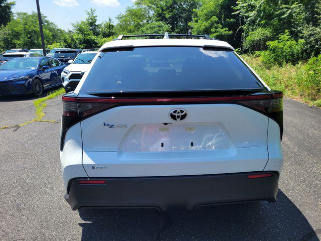 Photo of 2025 White Toyota bZ4X