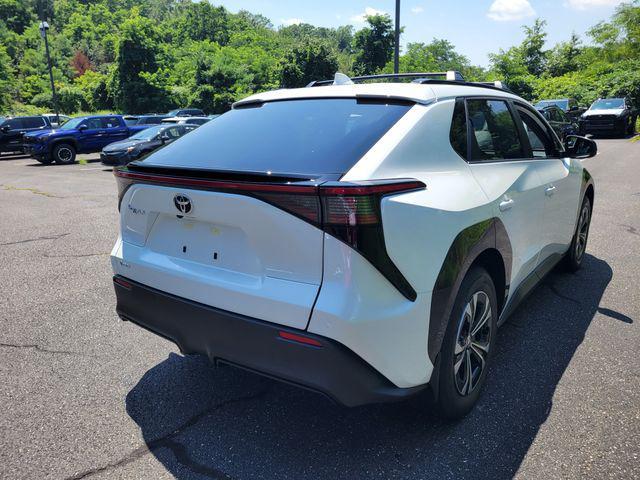 Photo of 2025 White Toyota bZ4X