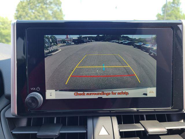Photo of 2025 Ice Cap Toyota RAV4