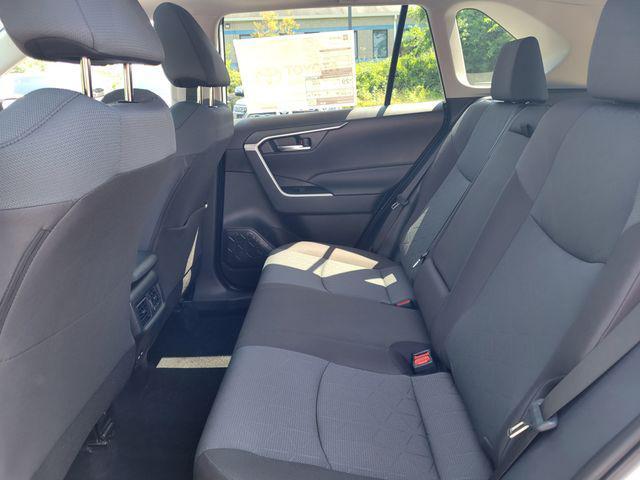 Photo of 2025 Ice Cap Toyota RAV4