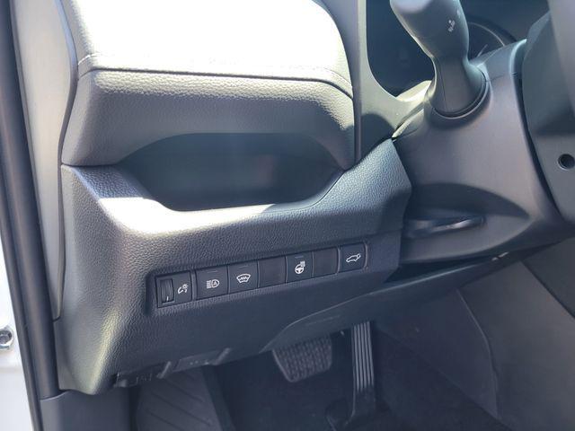 Photo of 2025 Ice Cap Toyota RAV4