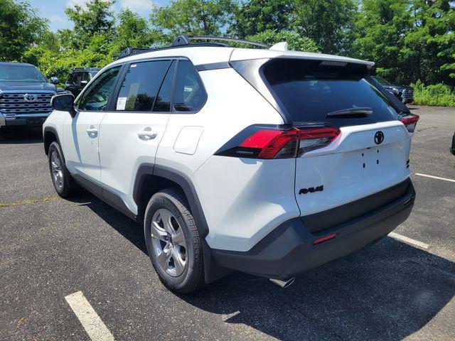 Photo of 2025 Ice Cap Toyota RAV4