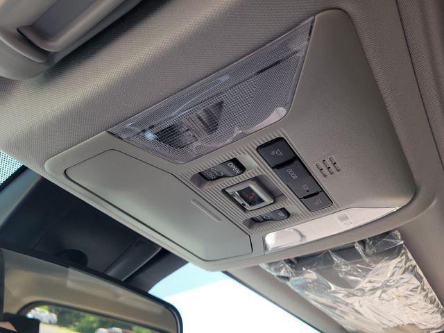 Photo of 2025 Ice Cap Toyota RAV4