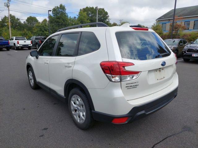 Photo of 2019 Crystal White Pearl Subaru Forester