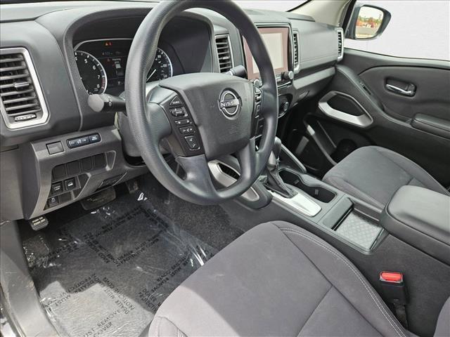 Photo of 2023 Black Nissan Frontier
