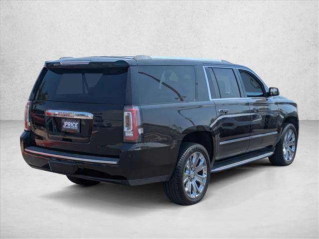 Photo of 2016 Onyx Black GMC Yukon XL