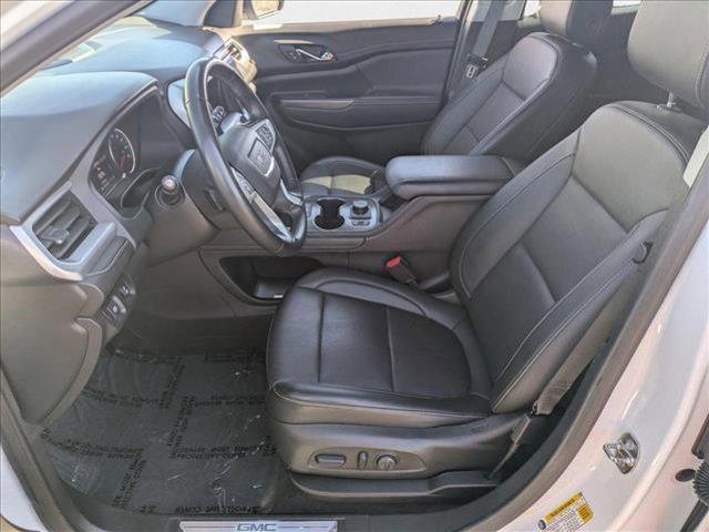 Photo of 2023 Summit White GMC Acadia