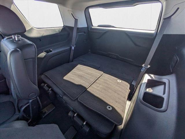 Photo of 2023 Summit White GMC Acadia